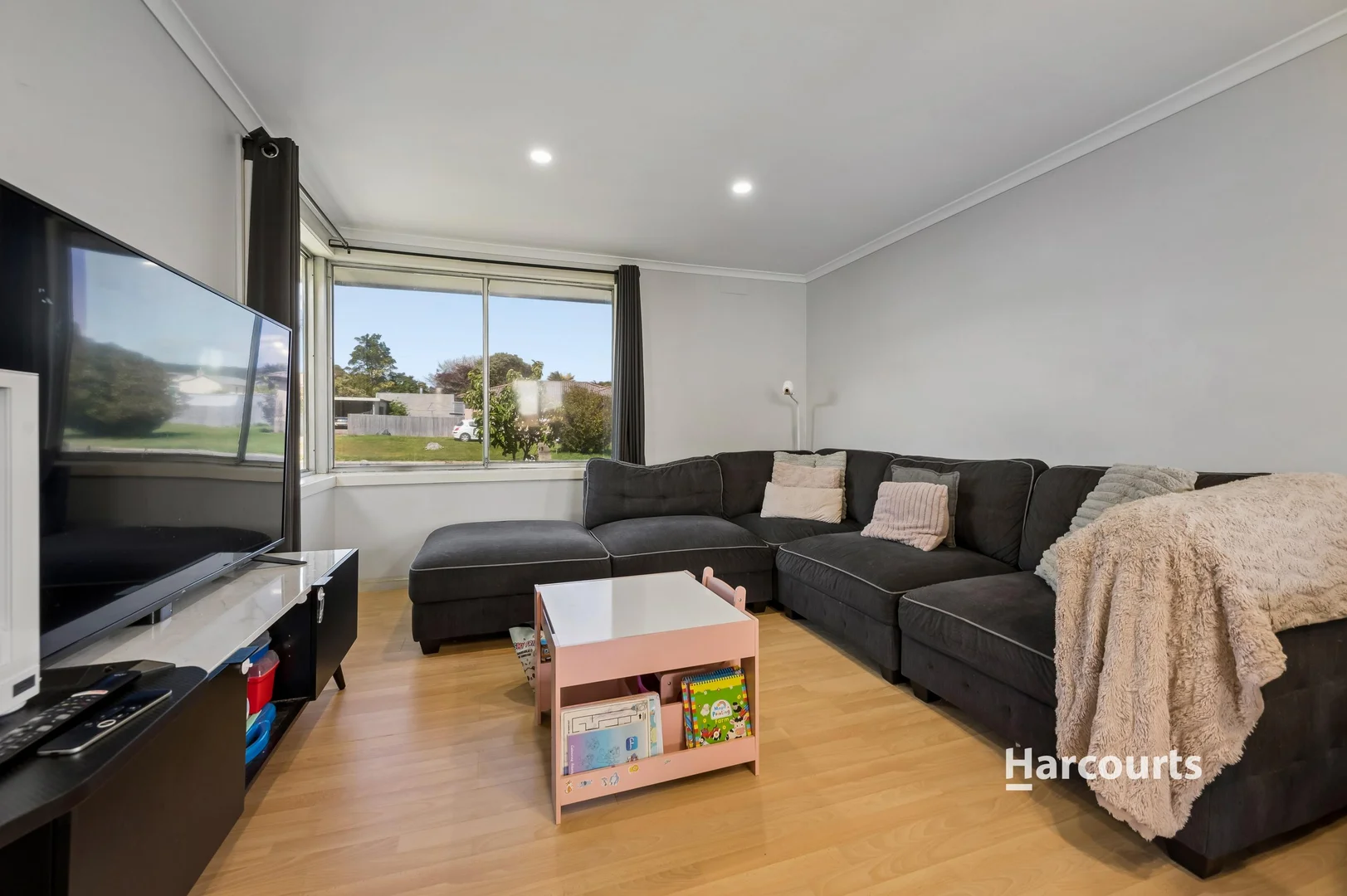 38 Morris Avenue - Image 3