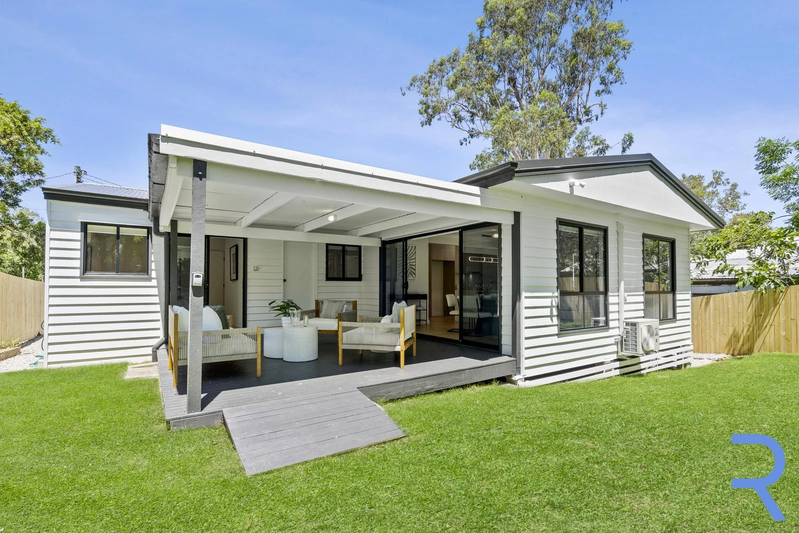 38 Settlement Road (1/26)