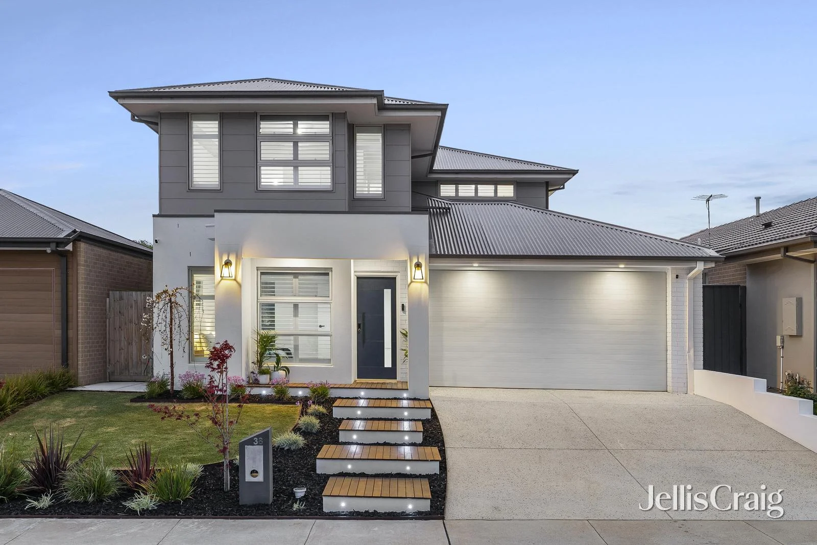 38 Stella Avenue (1/20)