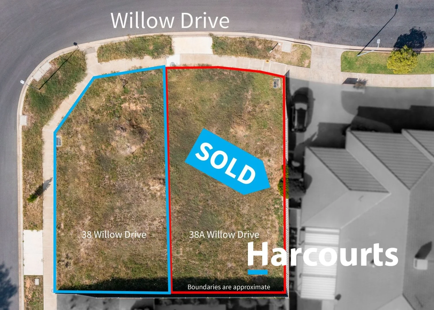 38 Willow Drive (1/3)