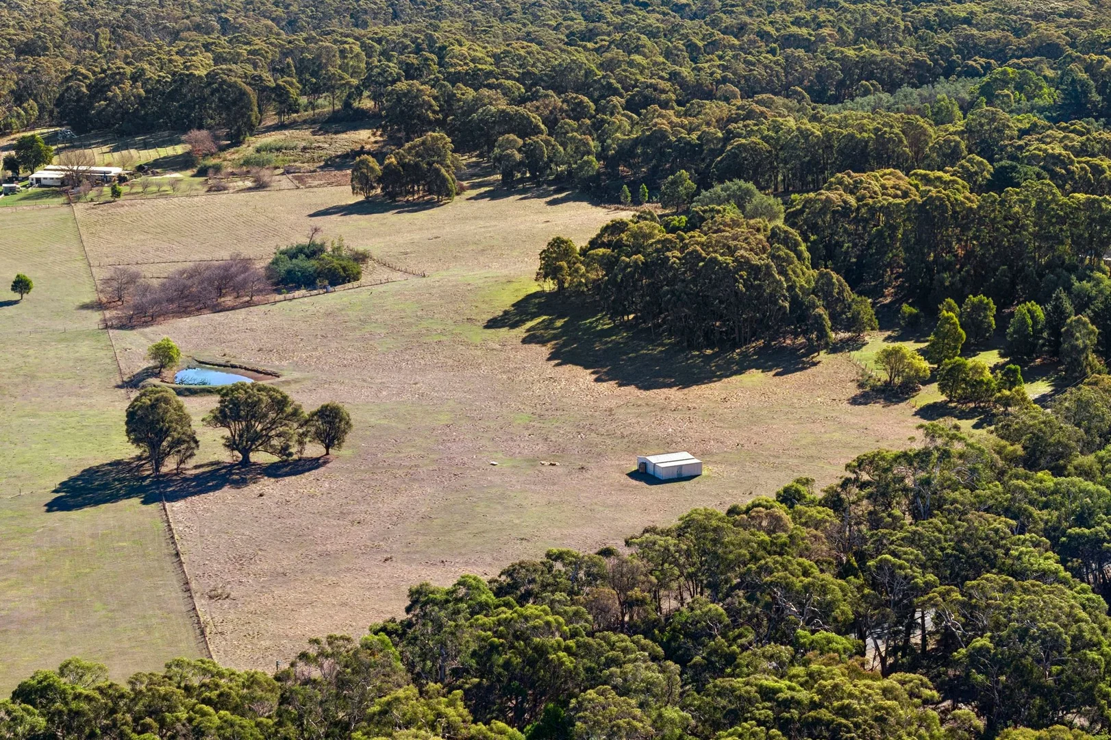 381 Burke and Wills Track - Image 2