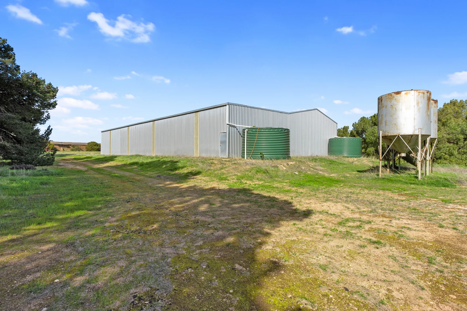 382 Rodda Road - Image 4