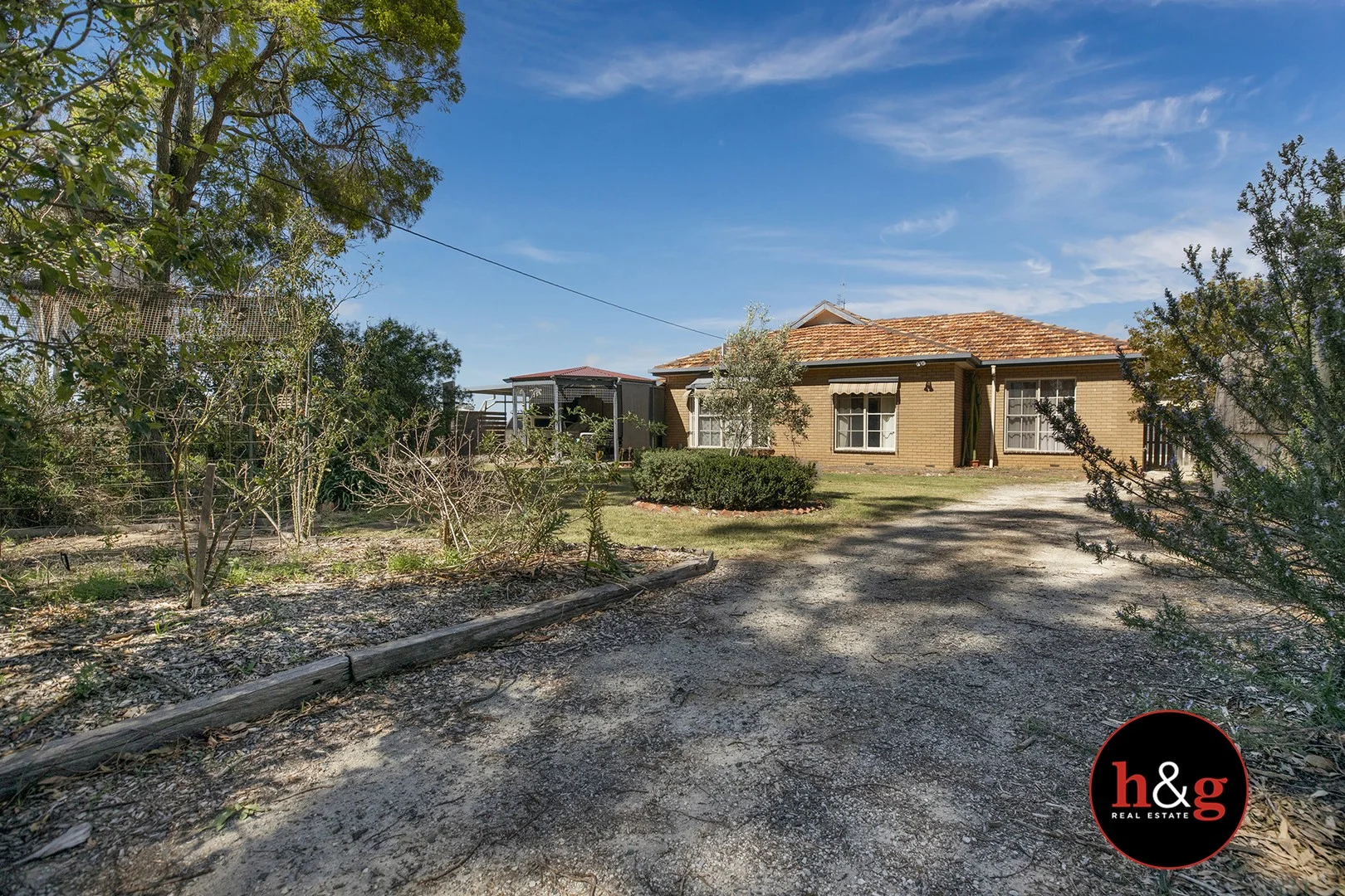 3834 Midland Highway (1/3)