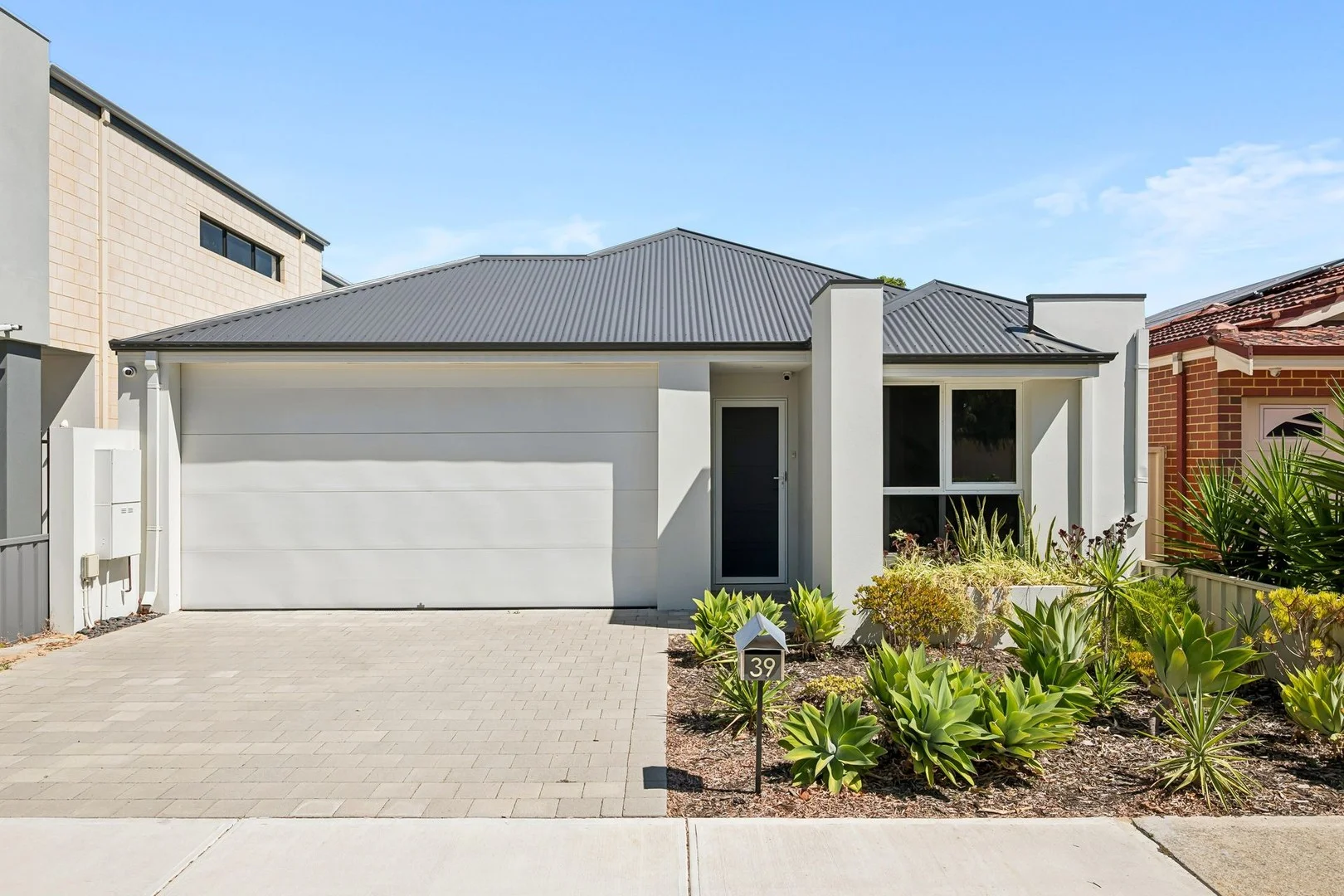39 Bedford Street (1/15)