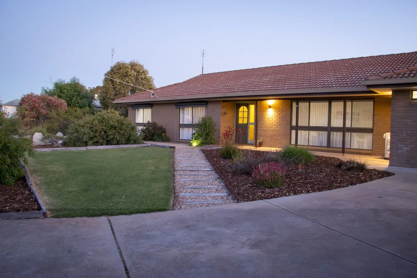 39 McLean Street (1/21)
