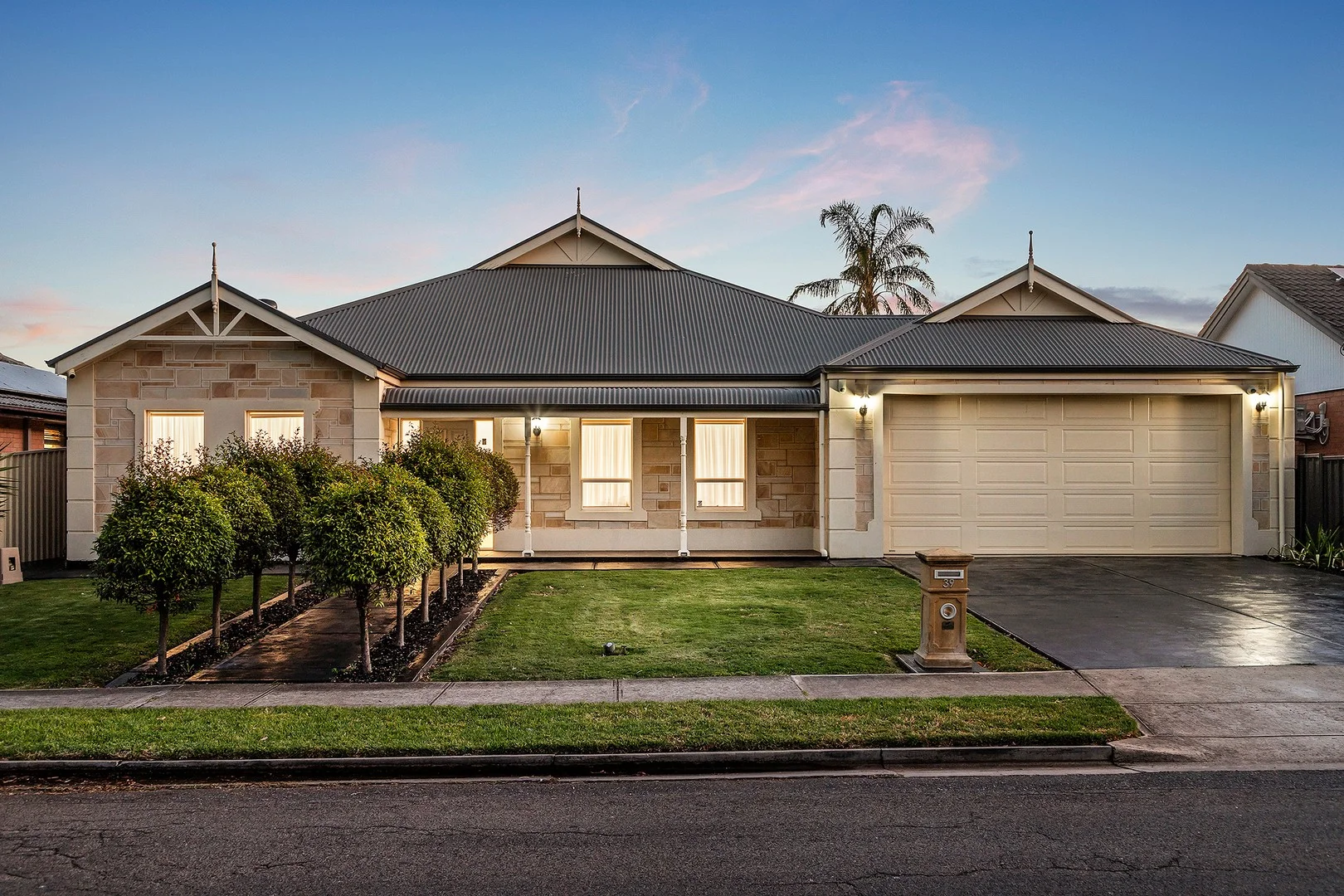 39 St Andrews Crescent (1/1)
