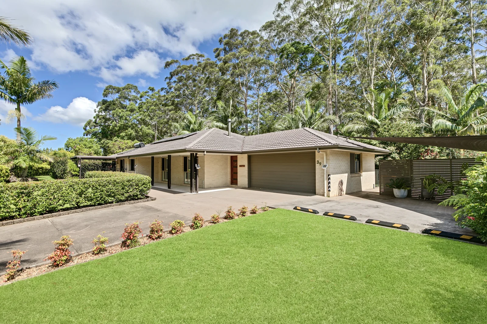 39 The Parkway Place (1/20)