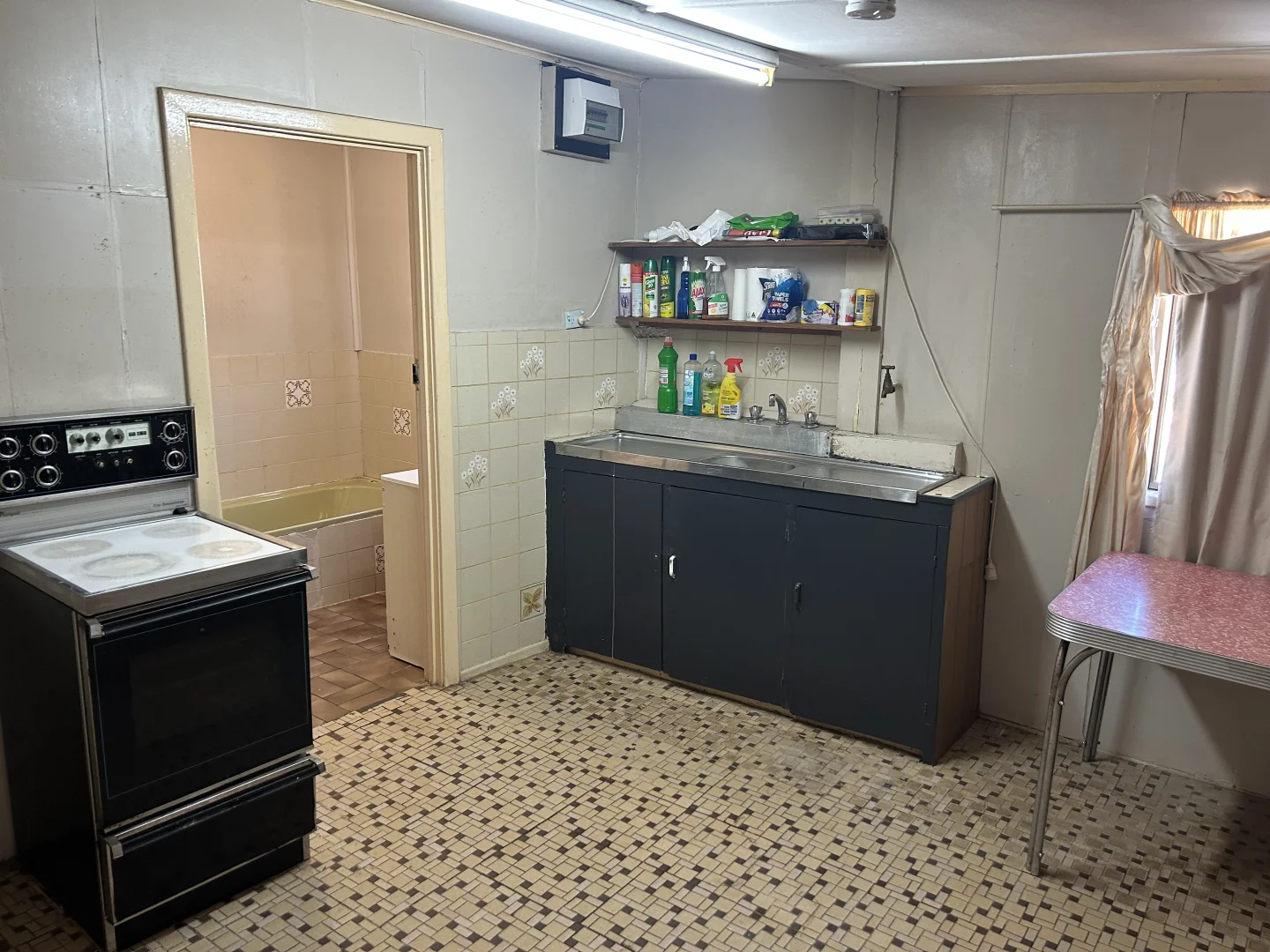3A Highview Road - Image 4