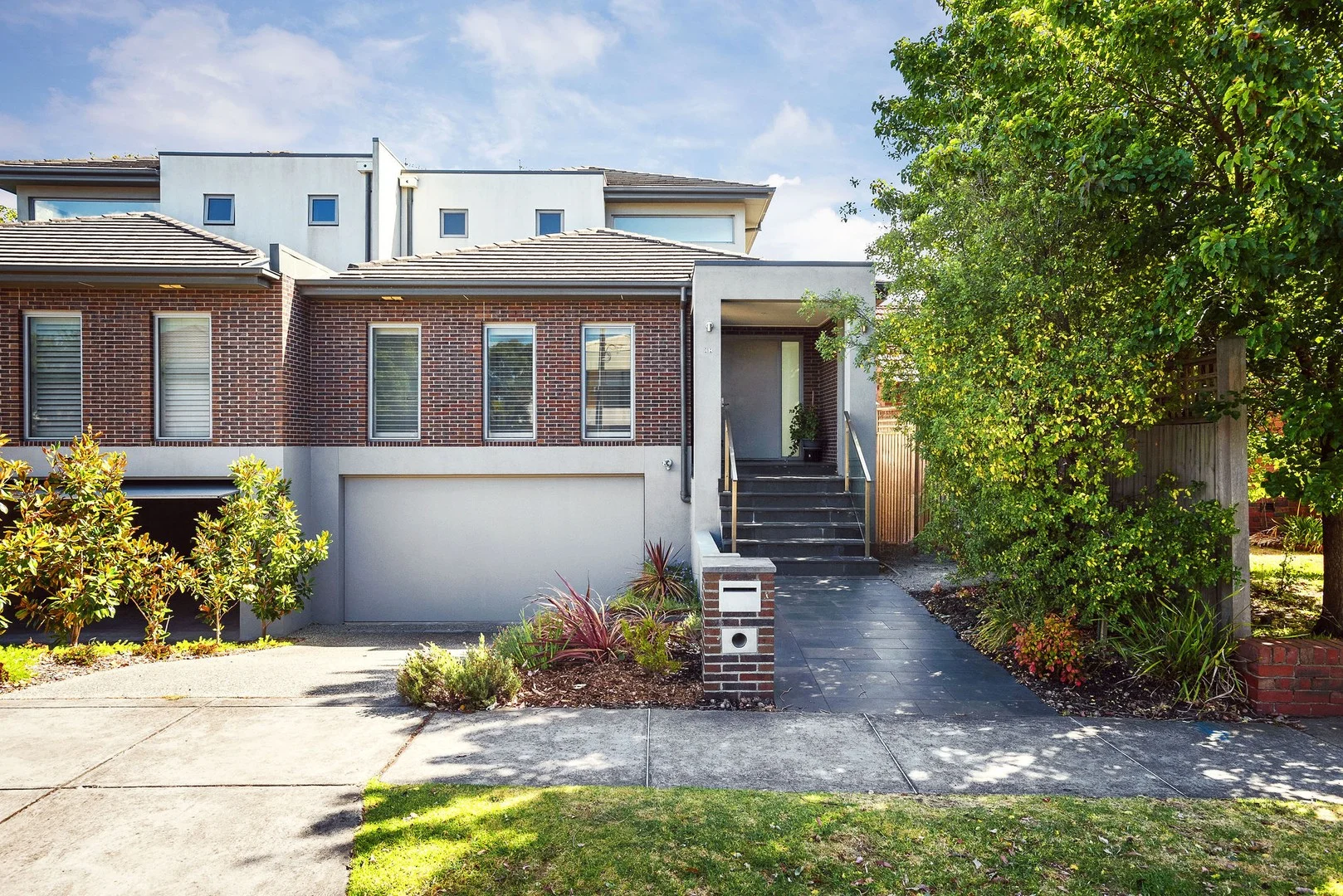 3B Florence St (1/16)