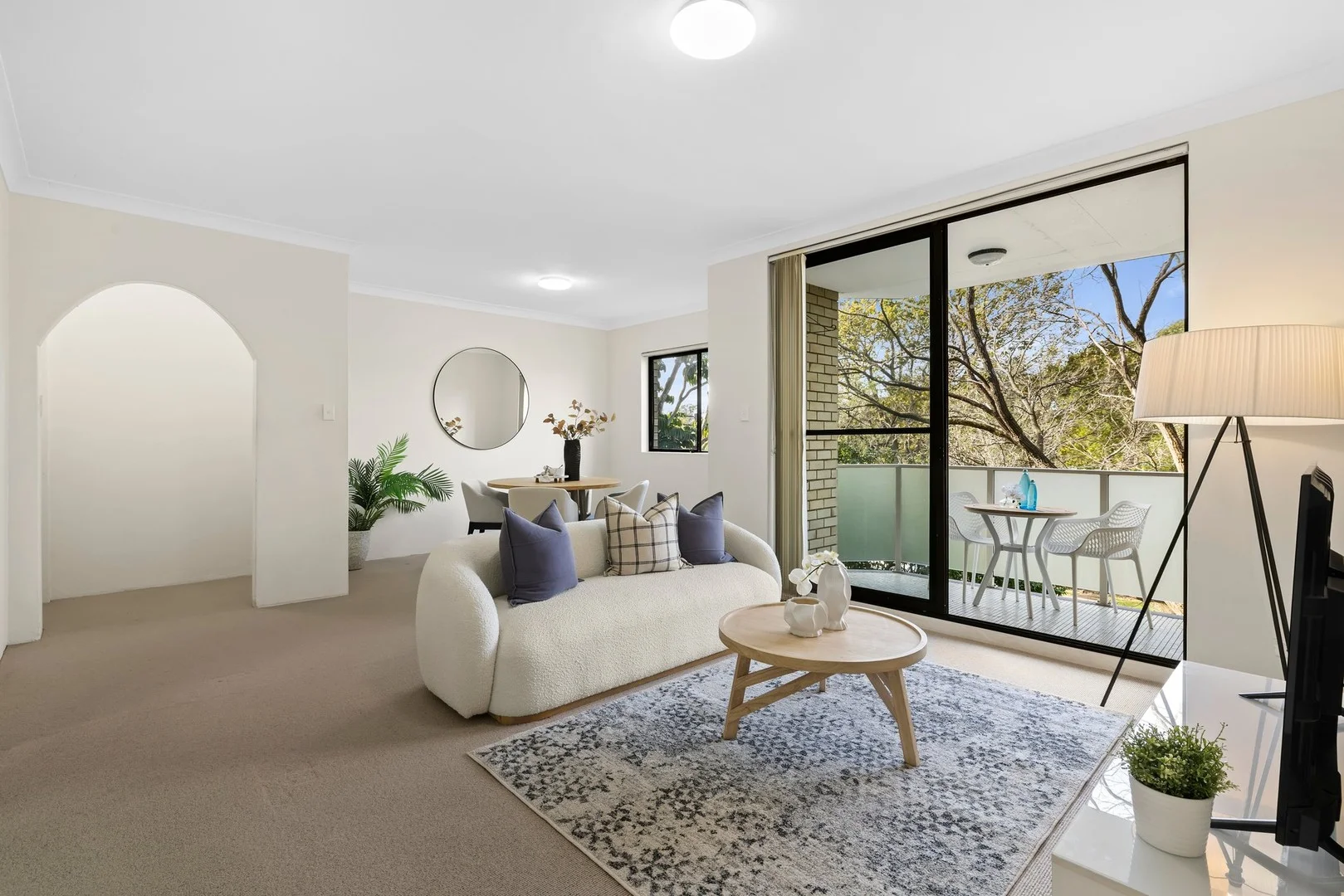 4/1-3 Sherbrook Road (1/9)