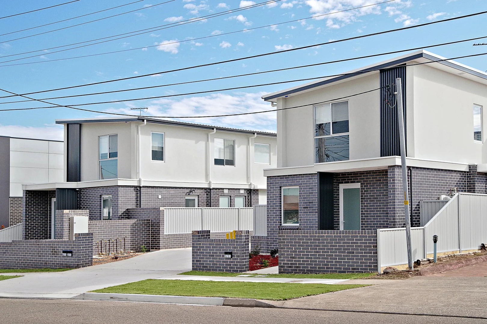 4/11 Junction Rd (1/12)