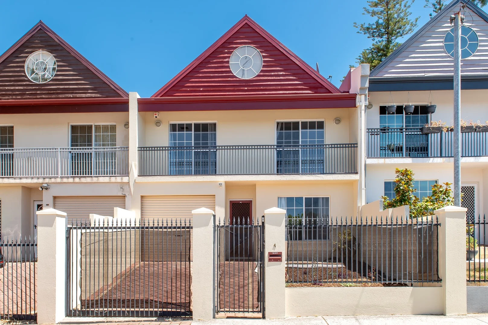 4/15 Teague Street (1/23)