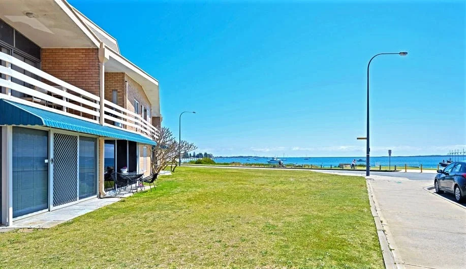 4/153 Esplanade - Image 2