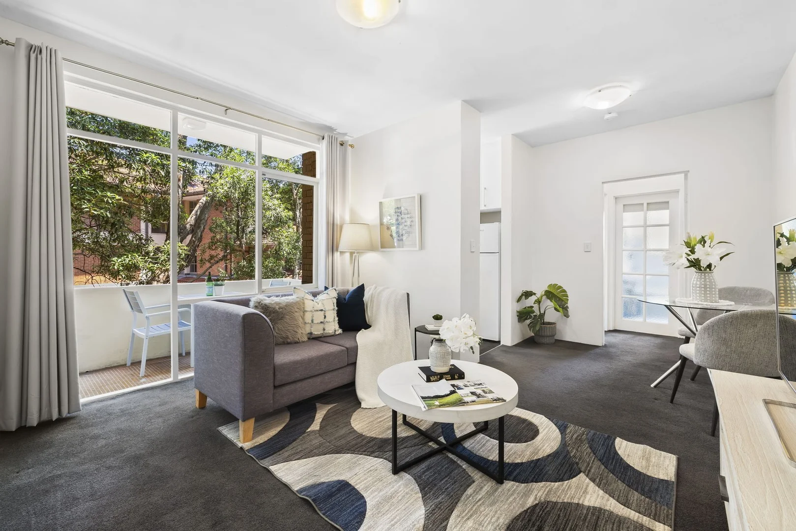 4/19 Priory Road (1/10)