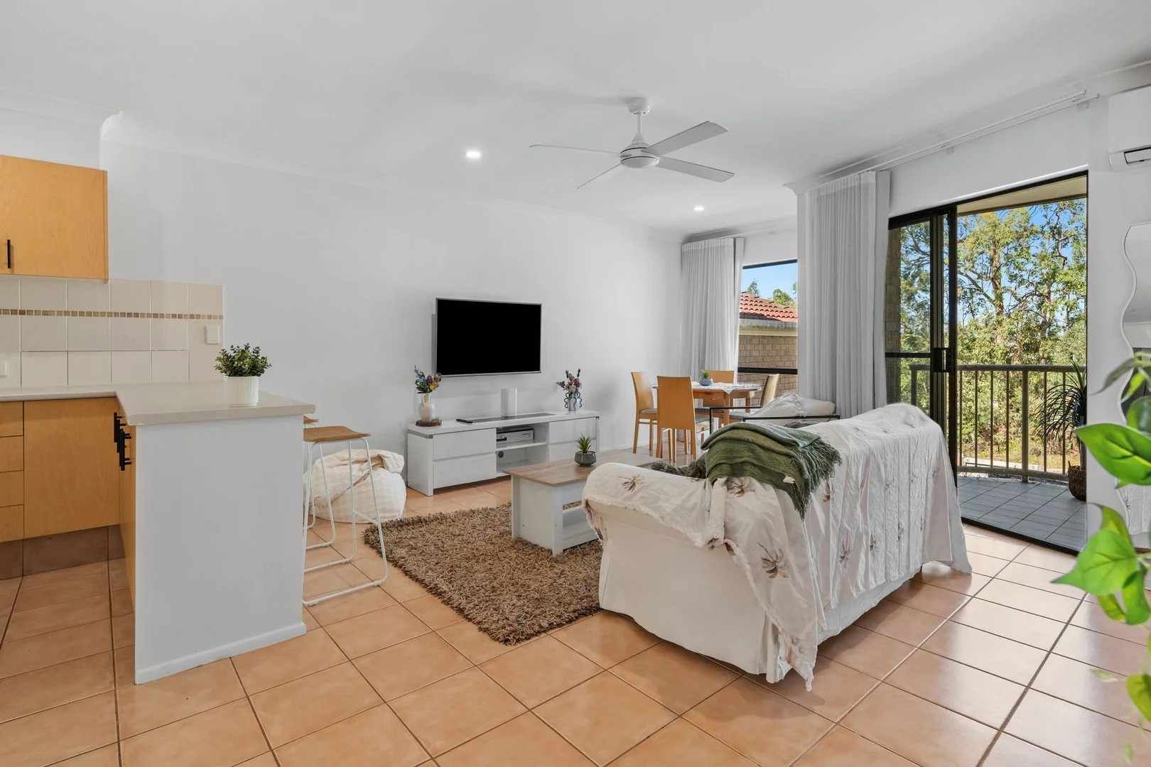 4/1A Mcleod Street (1/23)