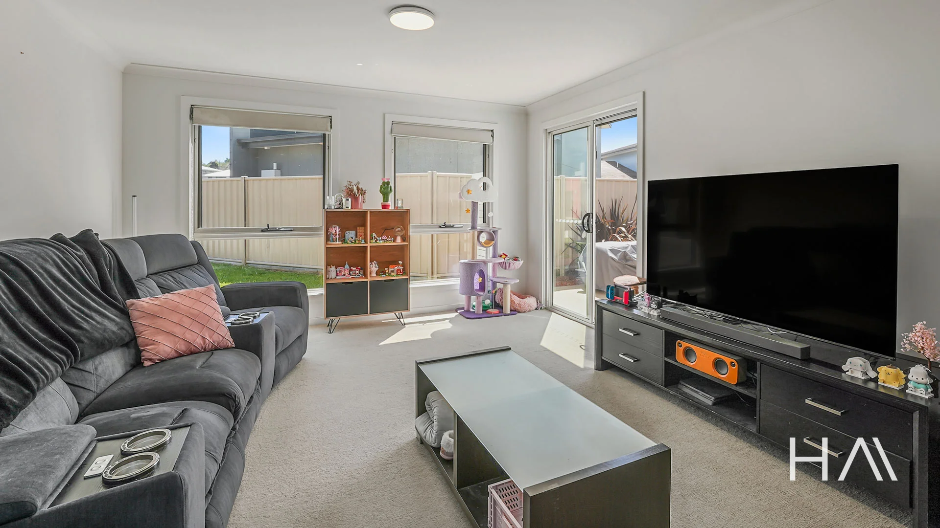 4/23 Hortus Place - Image 2