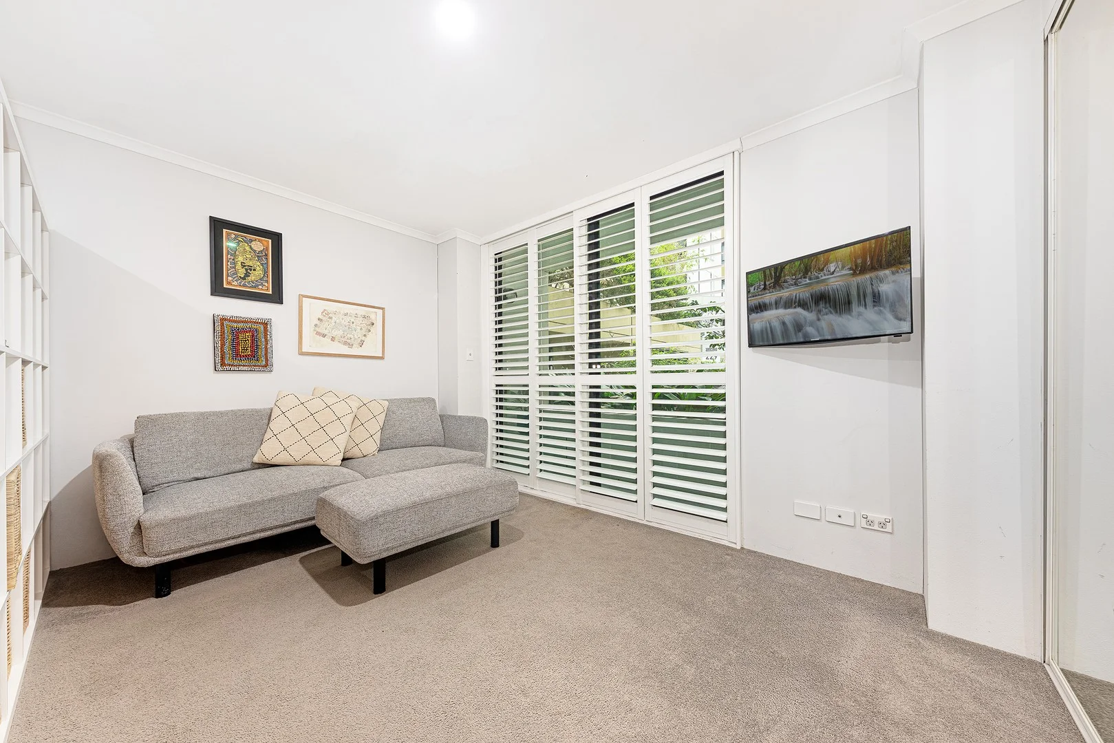 4/237 Miller Street (1/15)