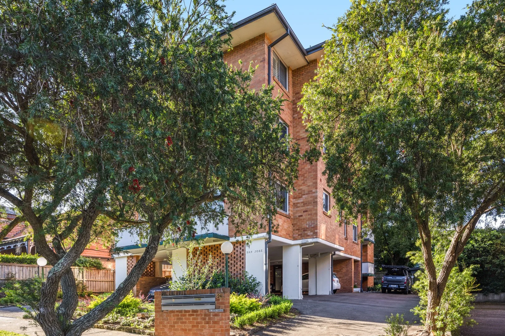 4/24 Morden Street (1/6)