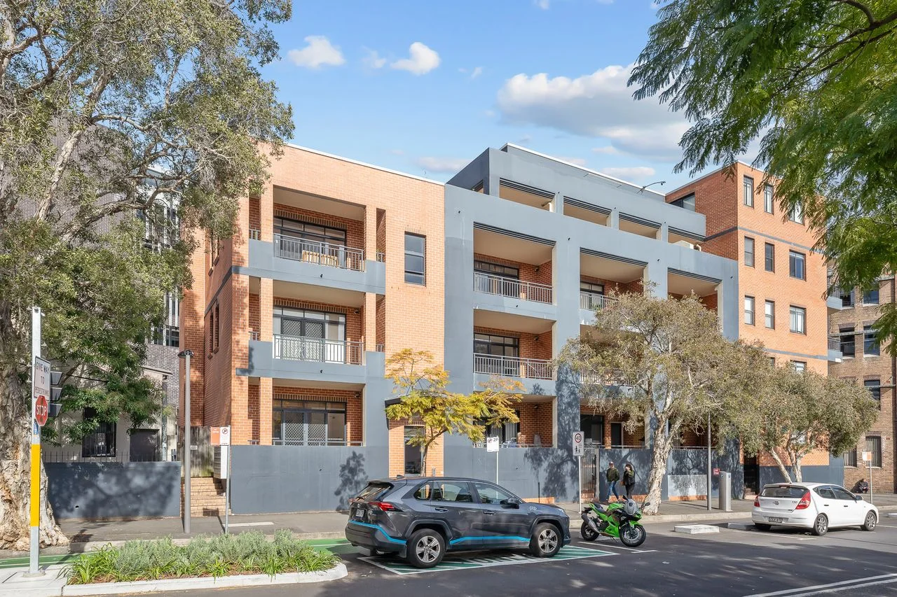 4/25 Kelly Street (1/6)
