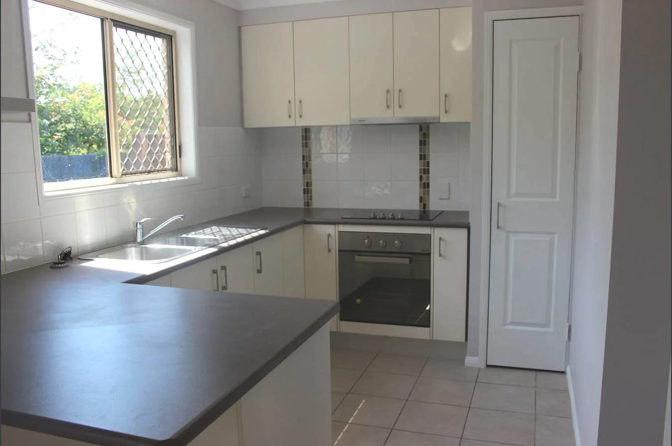 4/29 James Street - Image 4
