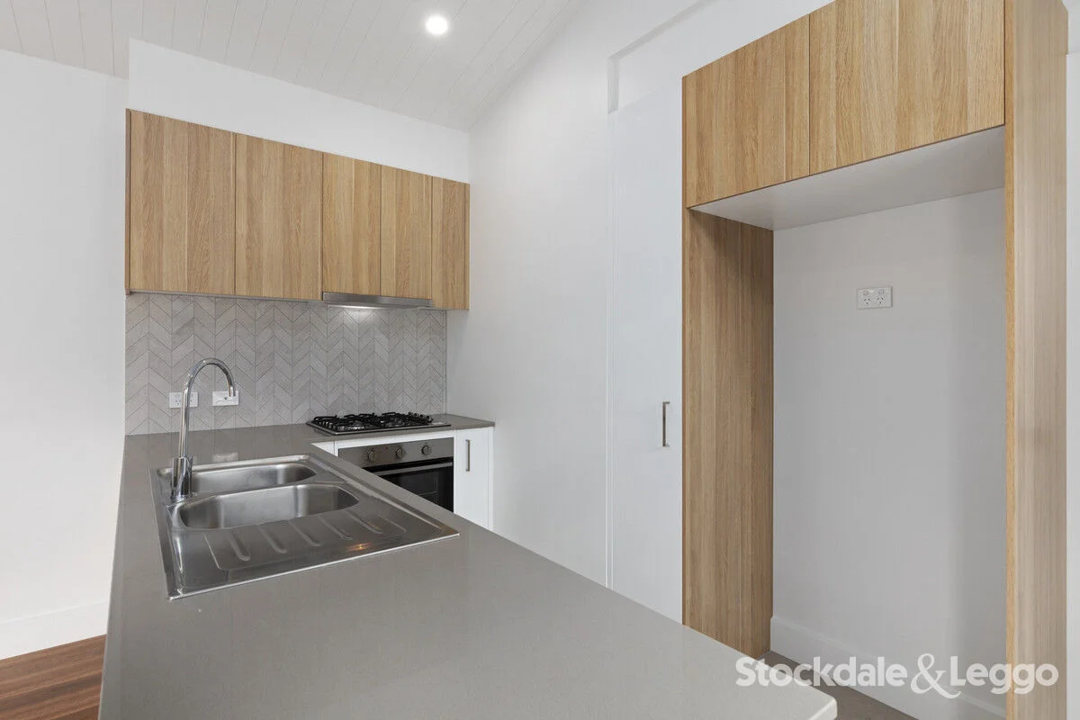 4/34 Ash Road - Image 2