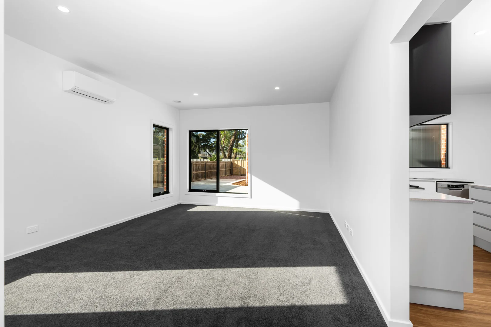 4/35 Ward Street - Image 4