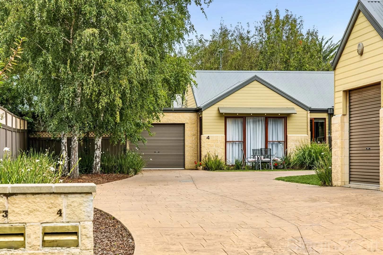 4/48 Albert Street (1/19)