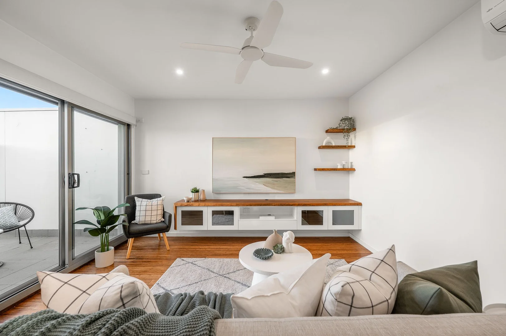 4/487 Nepean Highway (1/18)