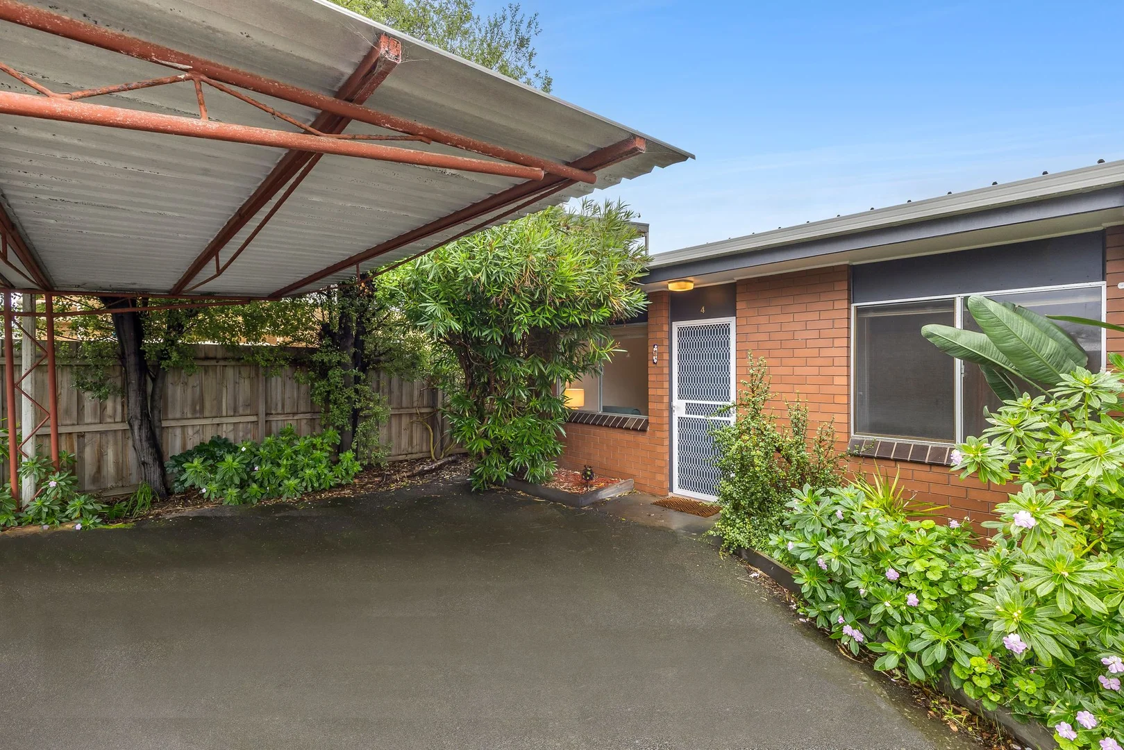 4/58 Powell Street West - Image 3
