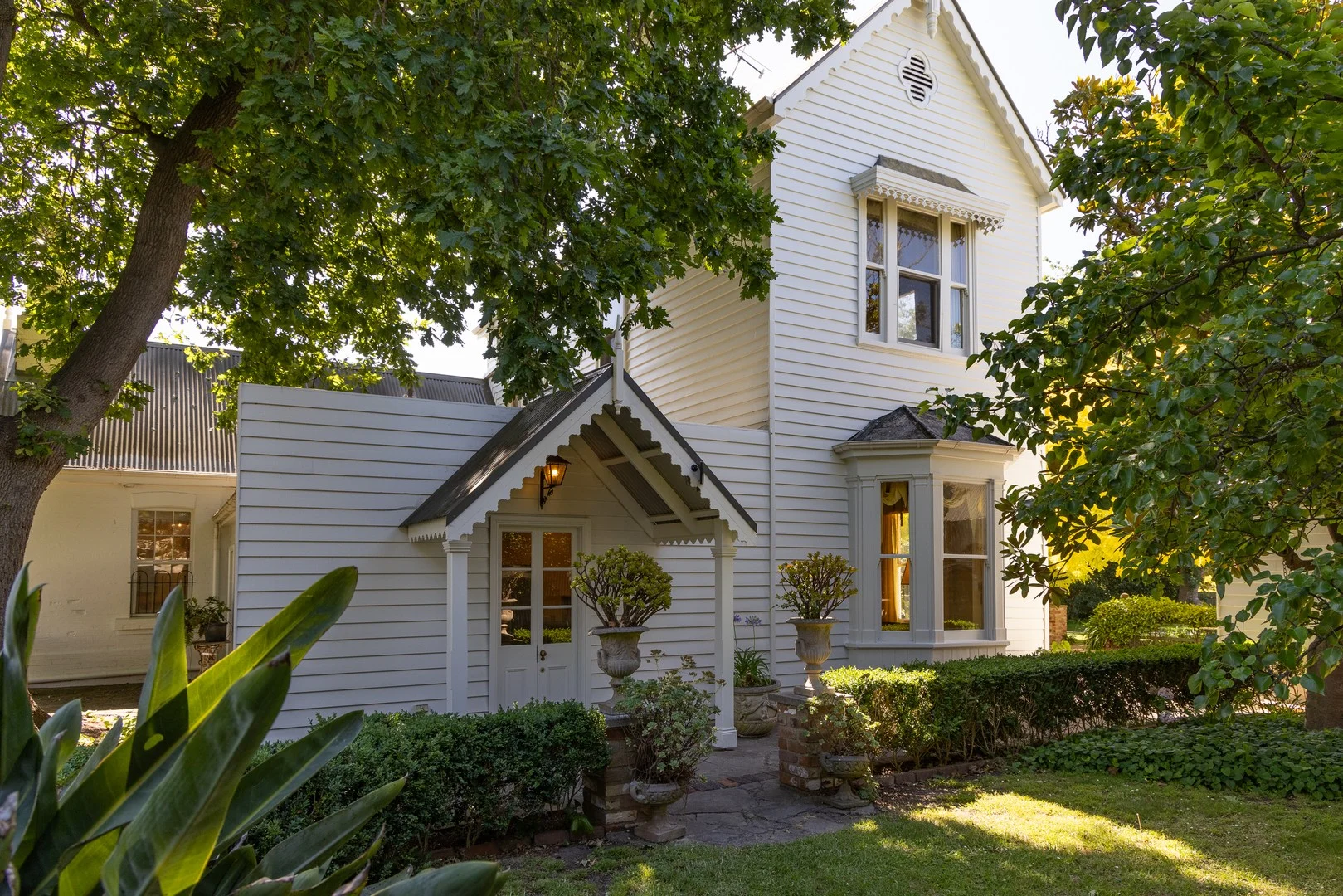 4-6 Glen Isla Court (1/20)