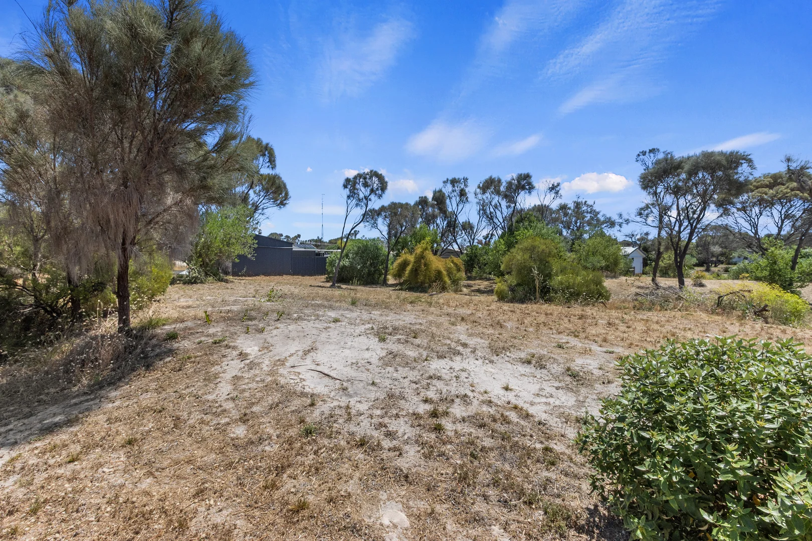 4-6 Mistletoe Drive - Image 5