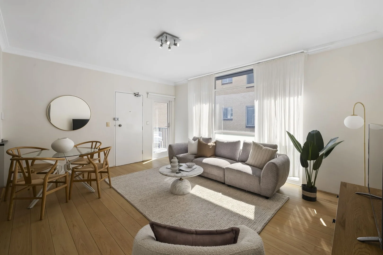 4/65 Wentworth Street (1/9)