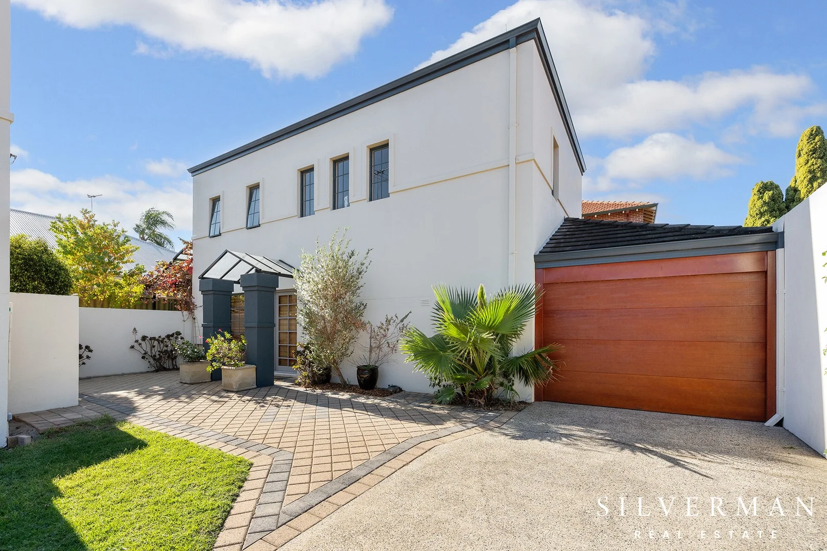 4/8 Caledonian Avenue (1/33)