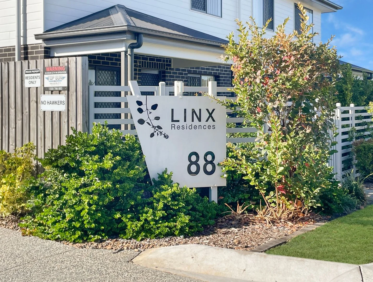 4/88 Cecily Street (1/19)