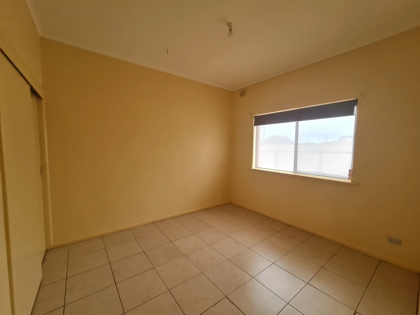 4/9 Irwine Street - Image 3
