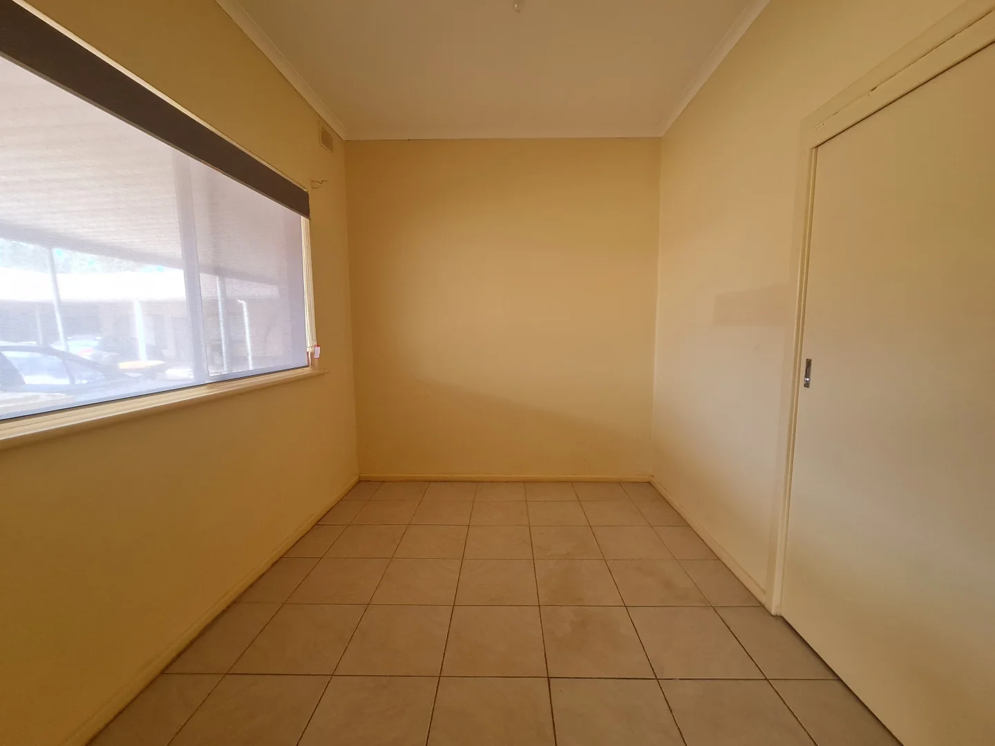 4/9 Irwine Street - Image 4
