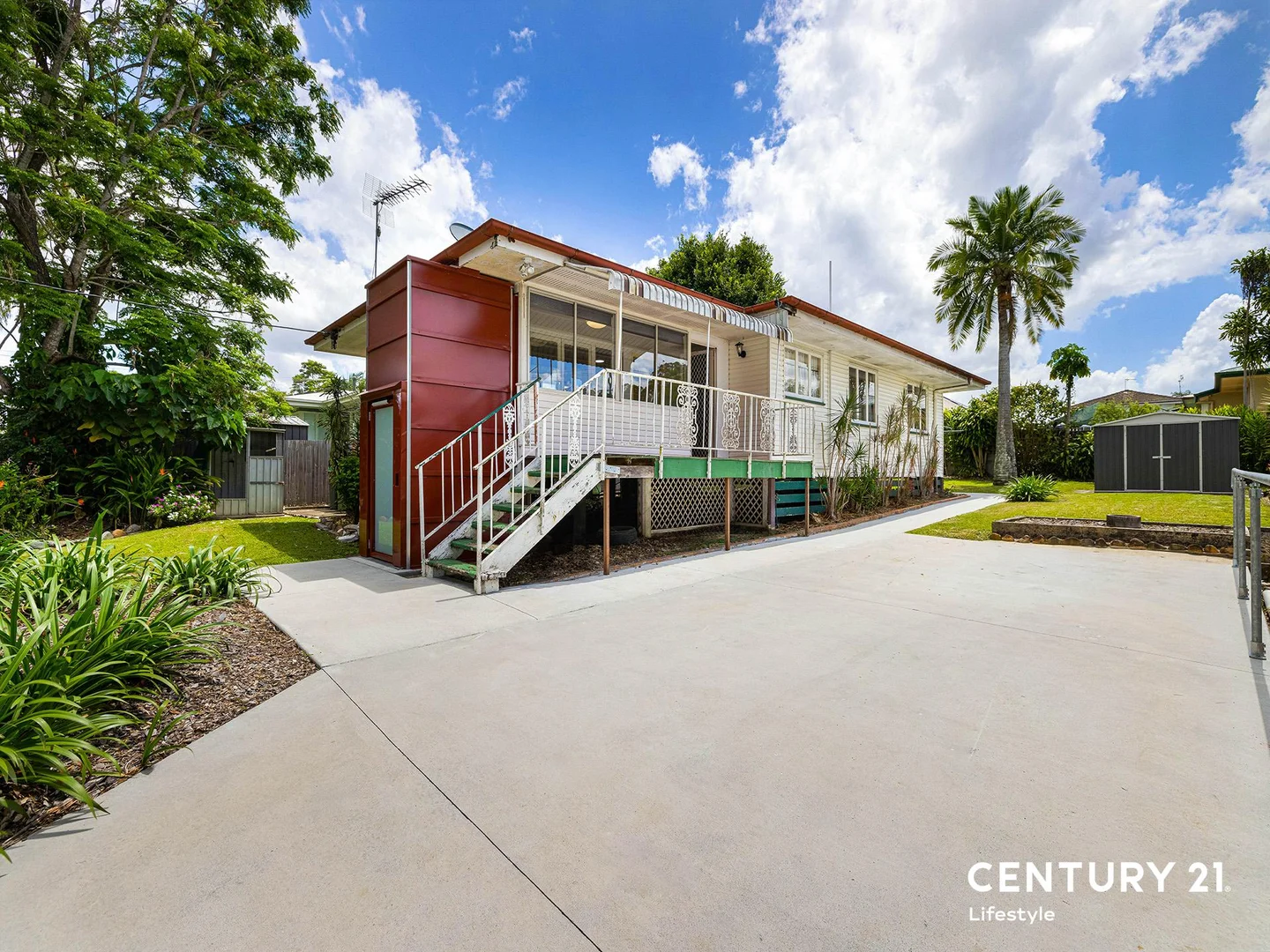 4 Blackbutt Street (1/1)