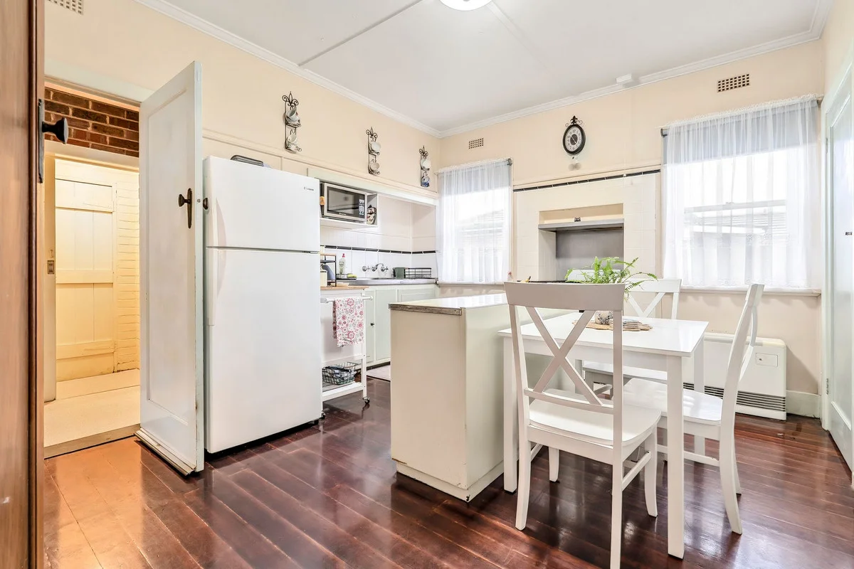 4 Campbell Street - Image 5