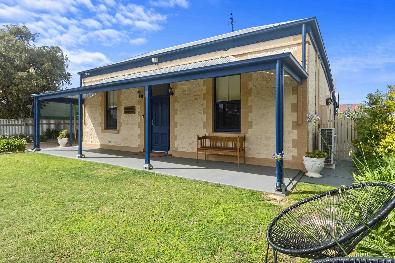 SOLD - $678,000