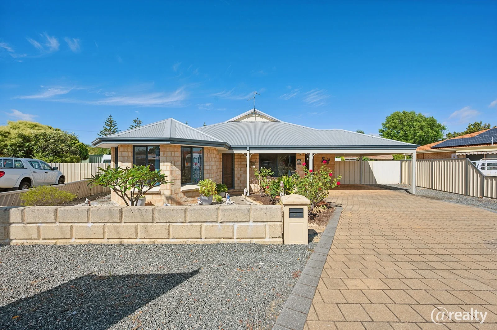 SOLD - $800,000