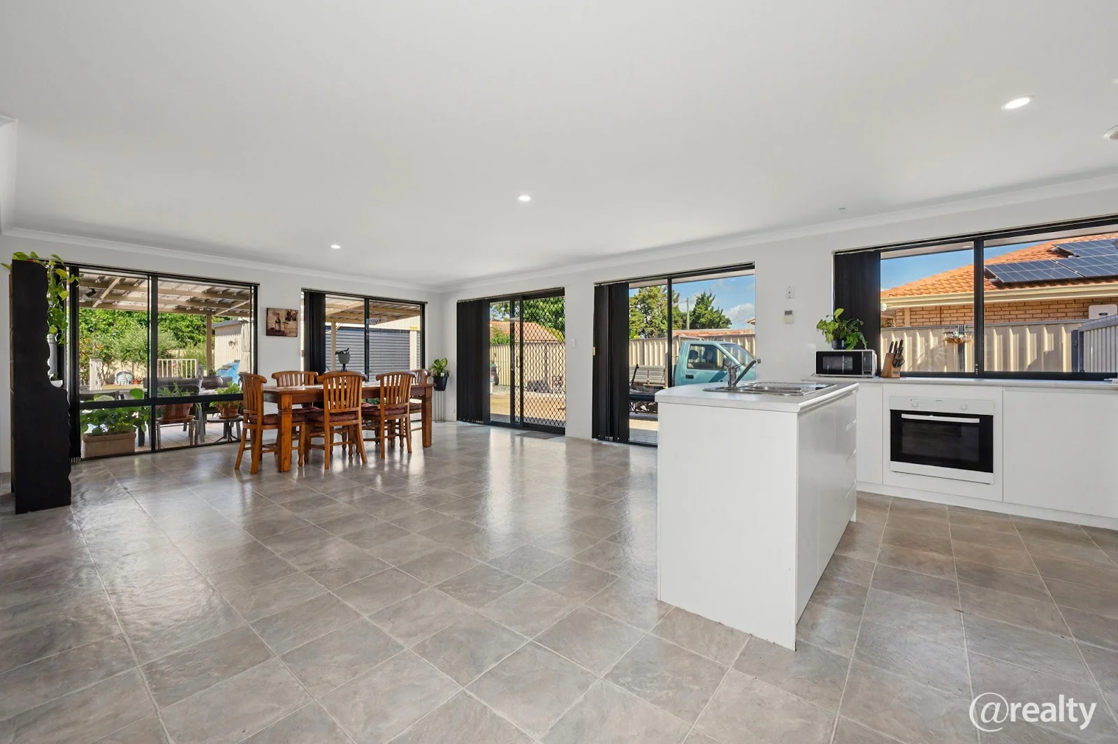 4 Fontana Court - Image 3