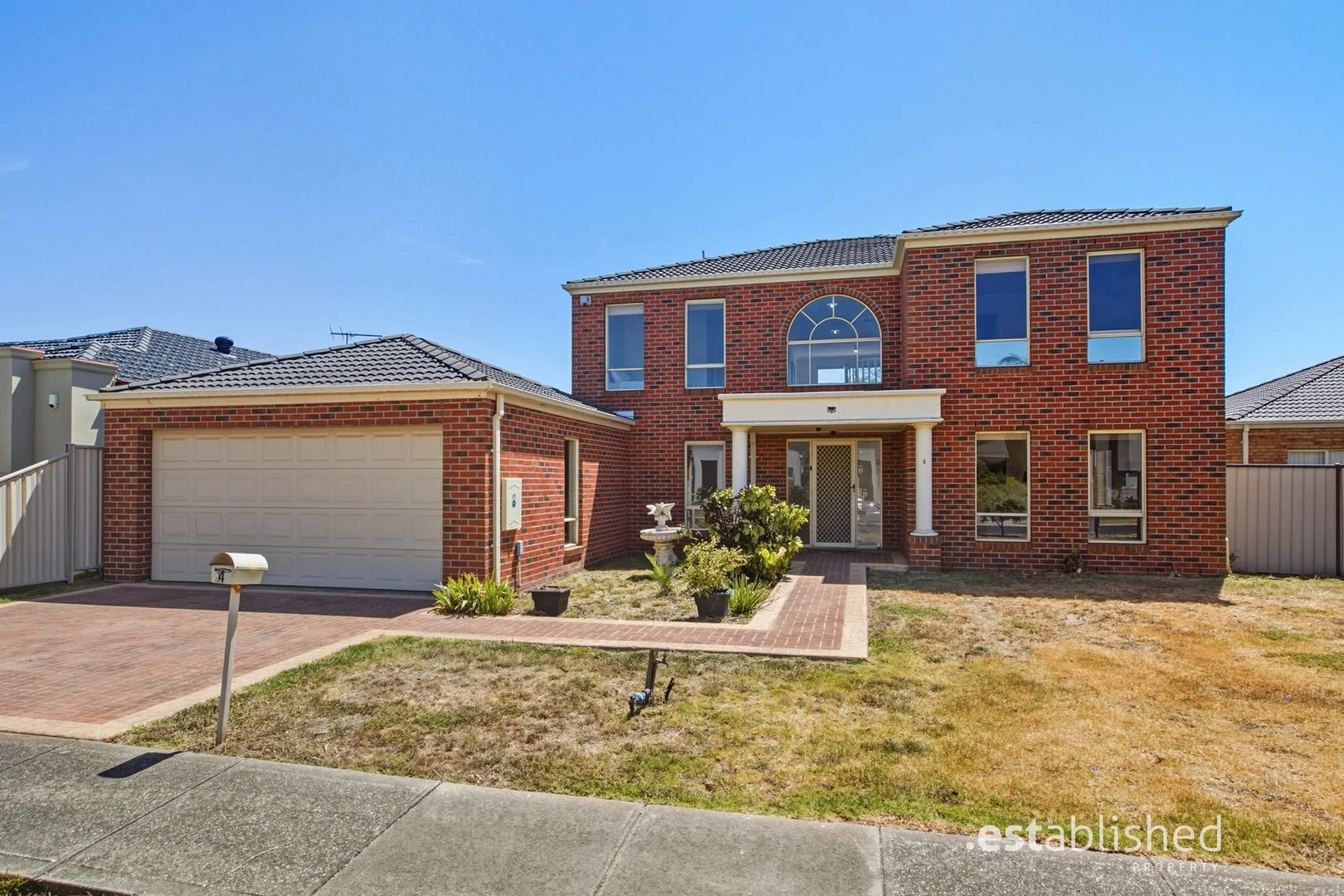 4 Gibralter Gardens (1/15)
