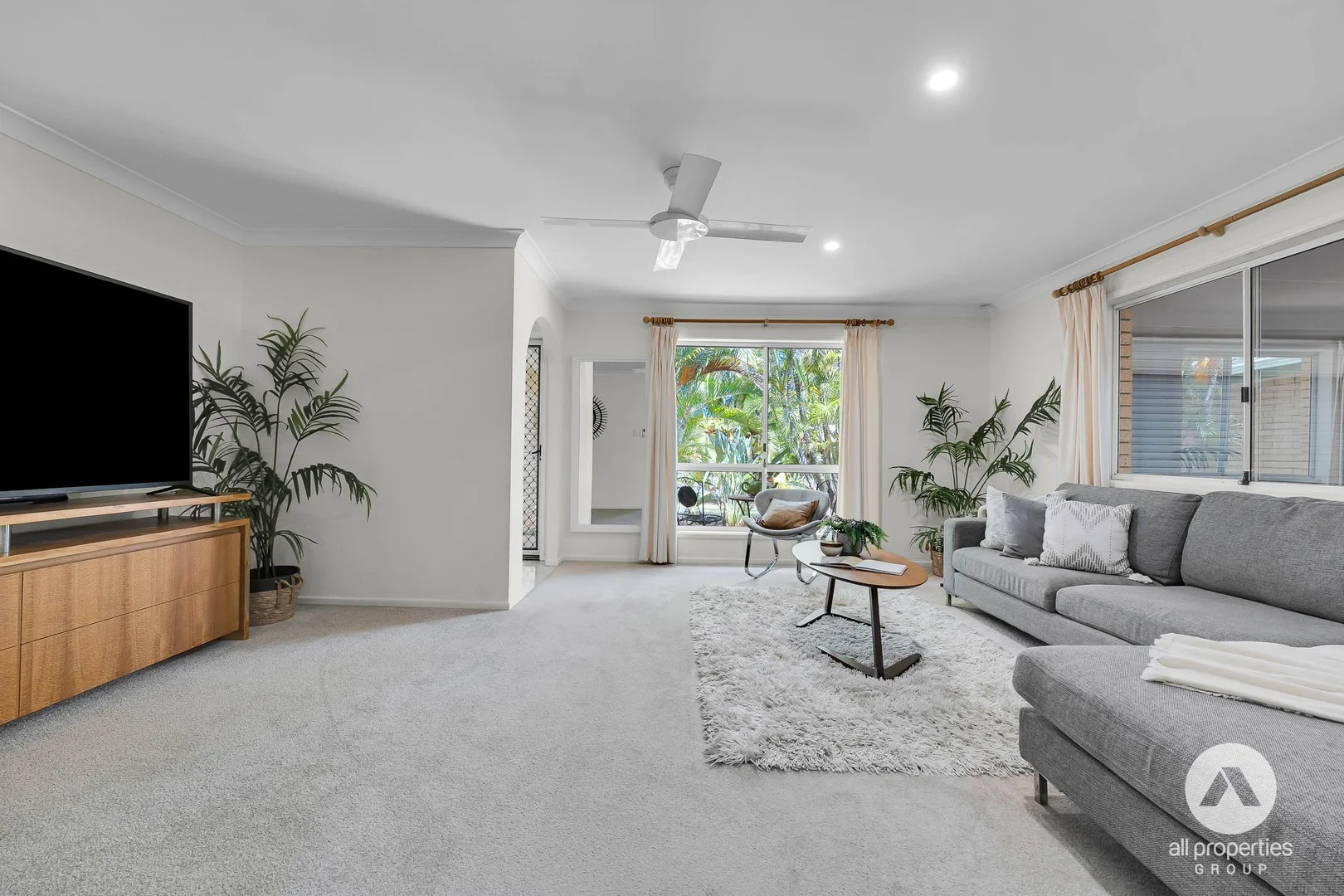4 Haymer Court (1/30)