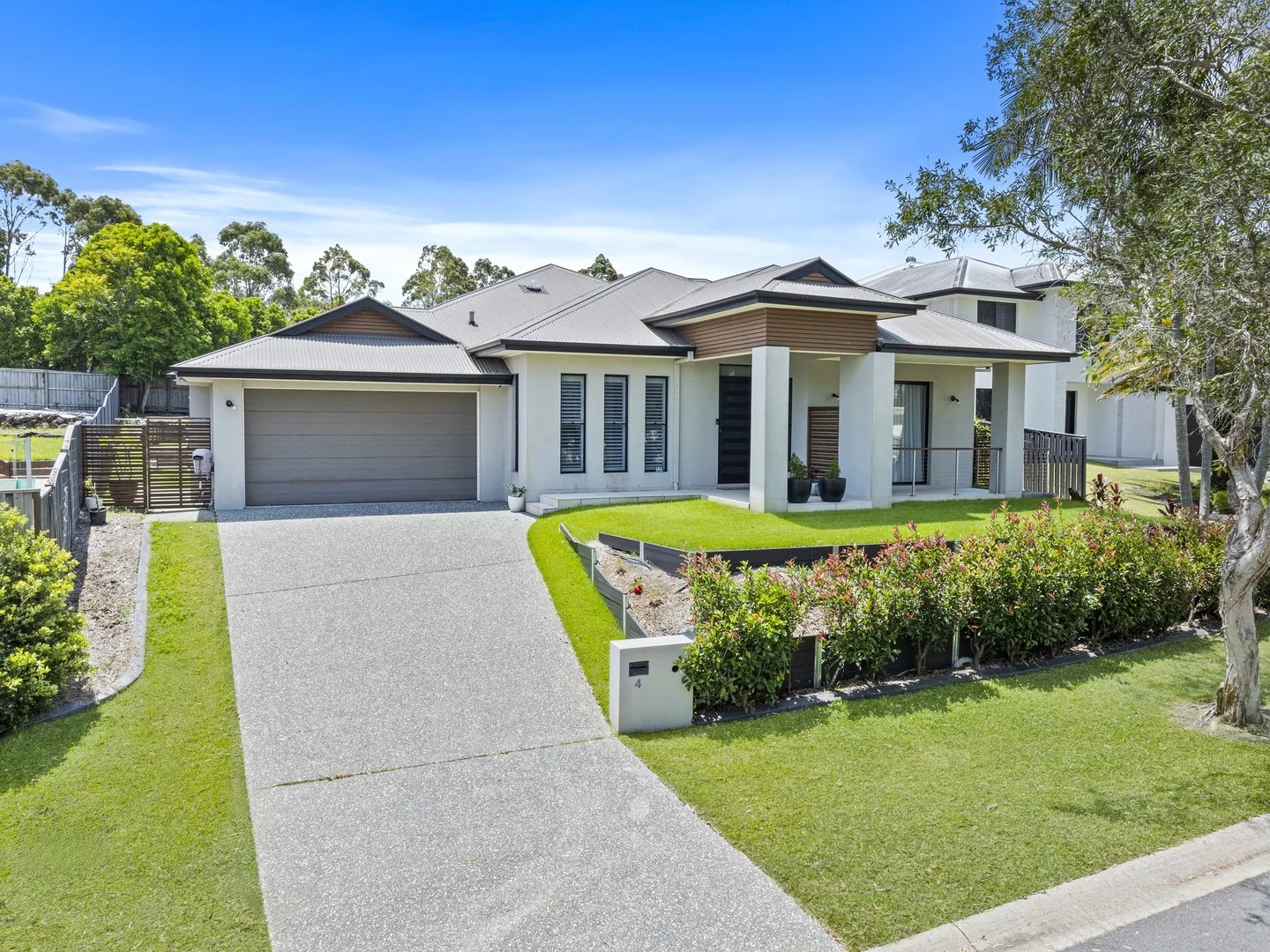 4 Kintail Lane (1/25)