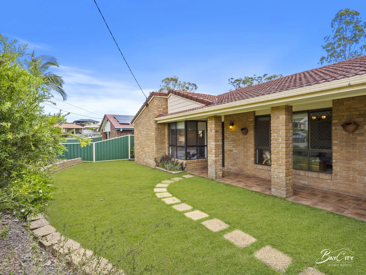 4 Maclean Court (1/21)