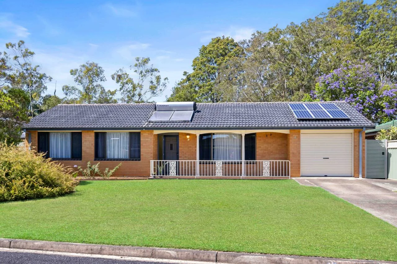 4 Melaleuca Close (1/16)
