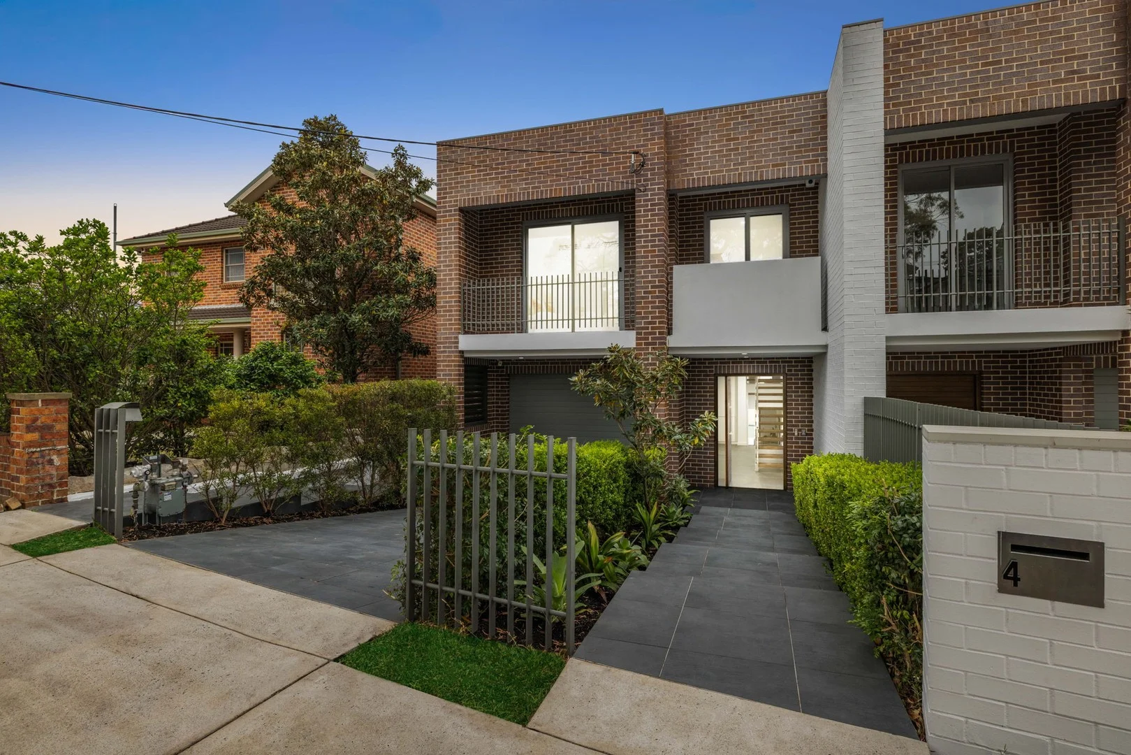 4 Nelson Road (1/16)