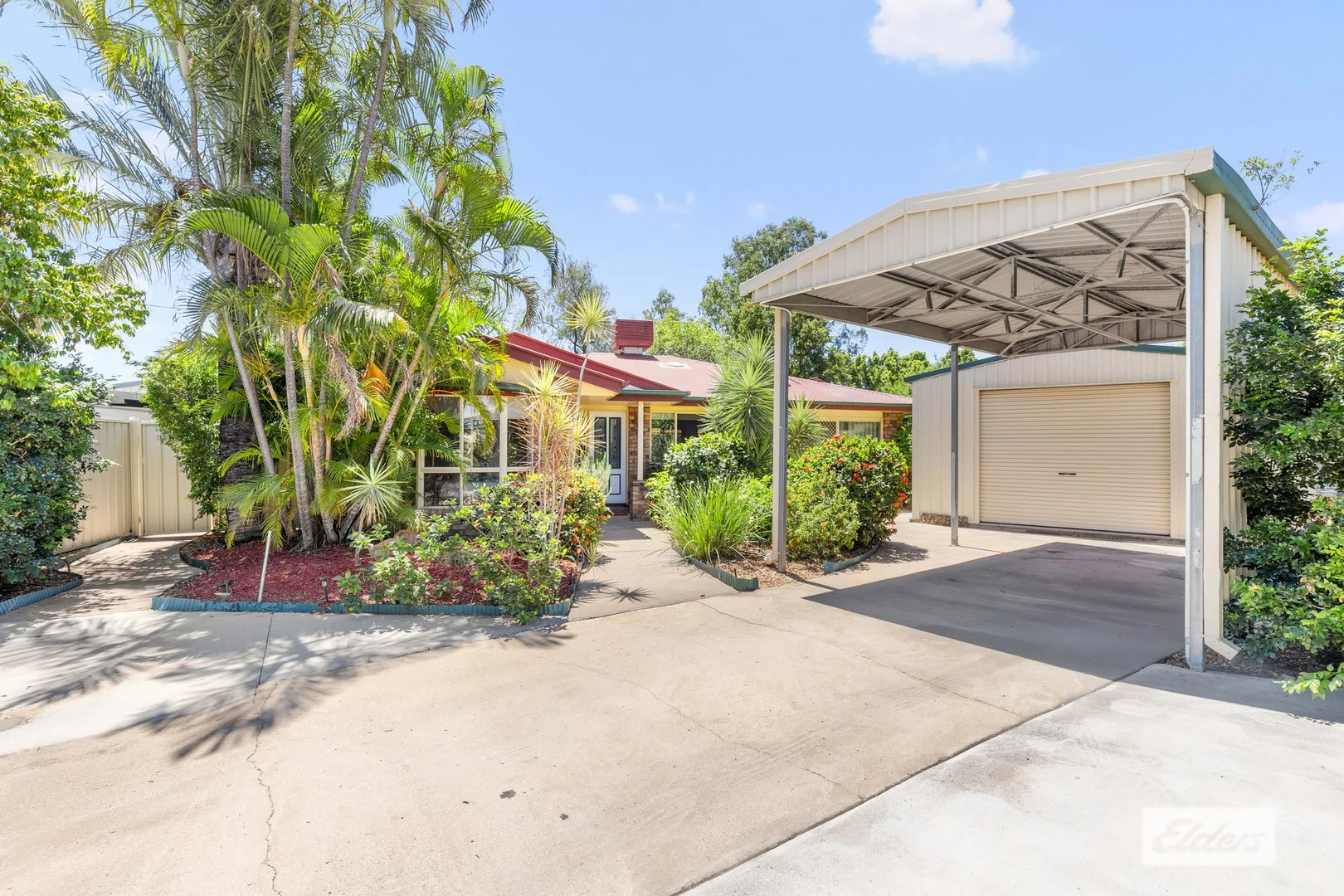 4 Osborne Place (1/32)