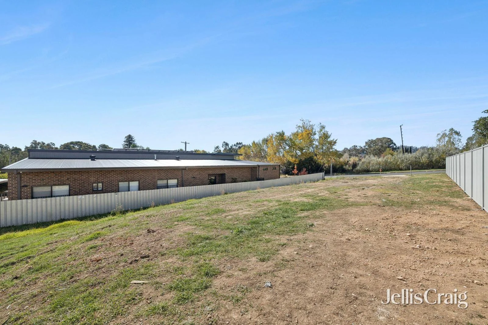 4 Rowe Street - Image 5