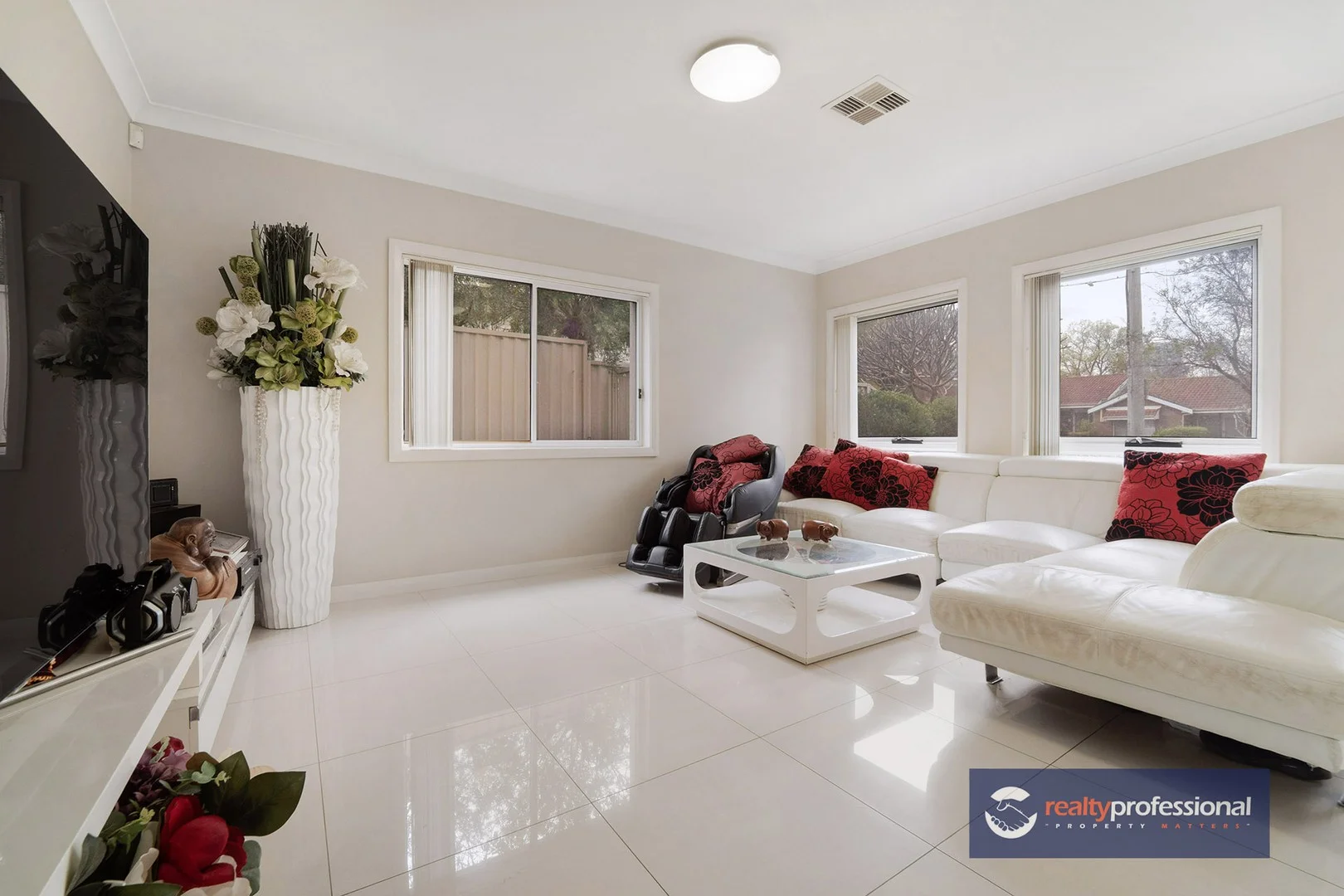 4 STEELE STREET (1/14)